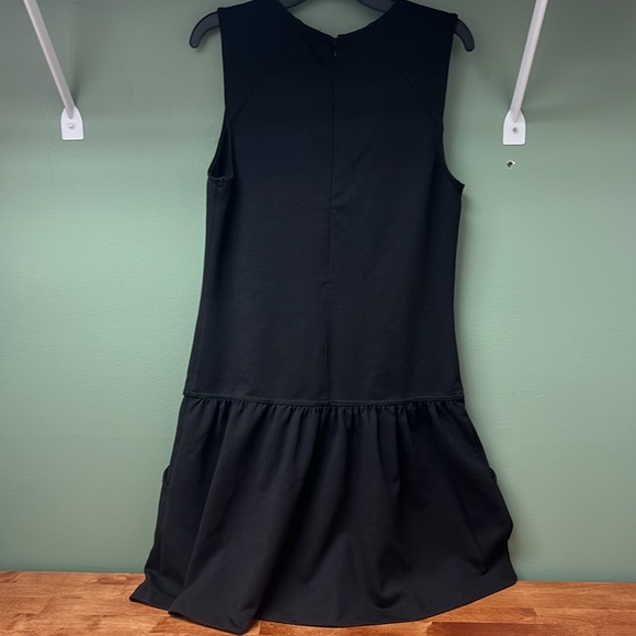 Free People size S/M Black Dress, with pockets GUC. 16 inch pit to pit - Picture 5 of 8
